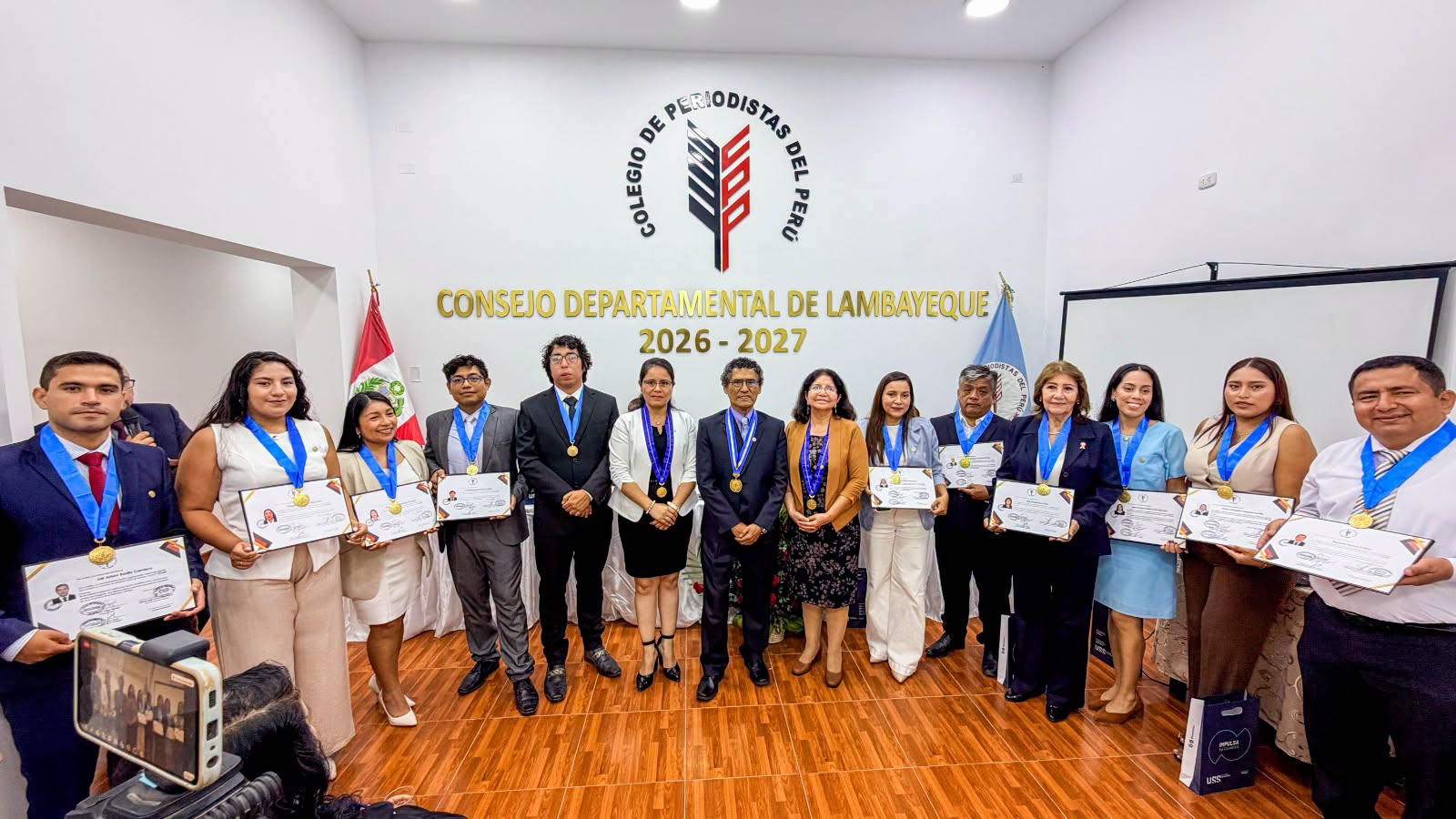 👏Bienvenidos los doce nuevos periodistas y comunicadores sociales incorporados al Colegio de Periodistas de Lambayeque