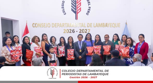 COLEGIO DE PERIODISTAS RINDIÓ TRIBUTO A MADRES COMUNICADORAS 📰❤️